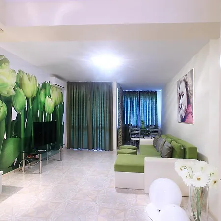 Blue Dream Deluxe Maisonette Apartment *